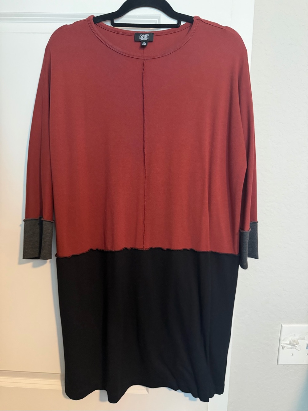 Jones New York Two-Tone Rust and Black Midi Dress